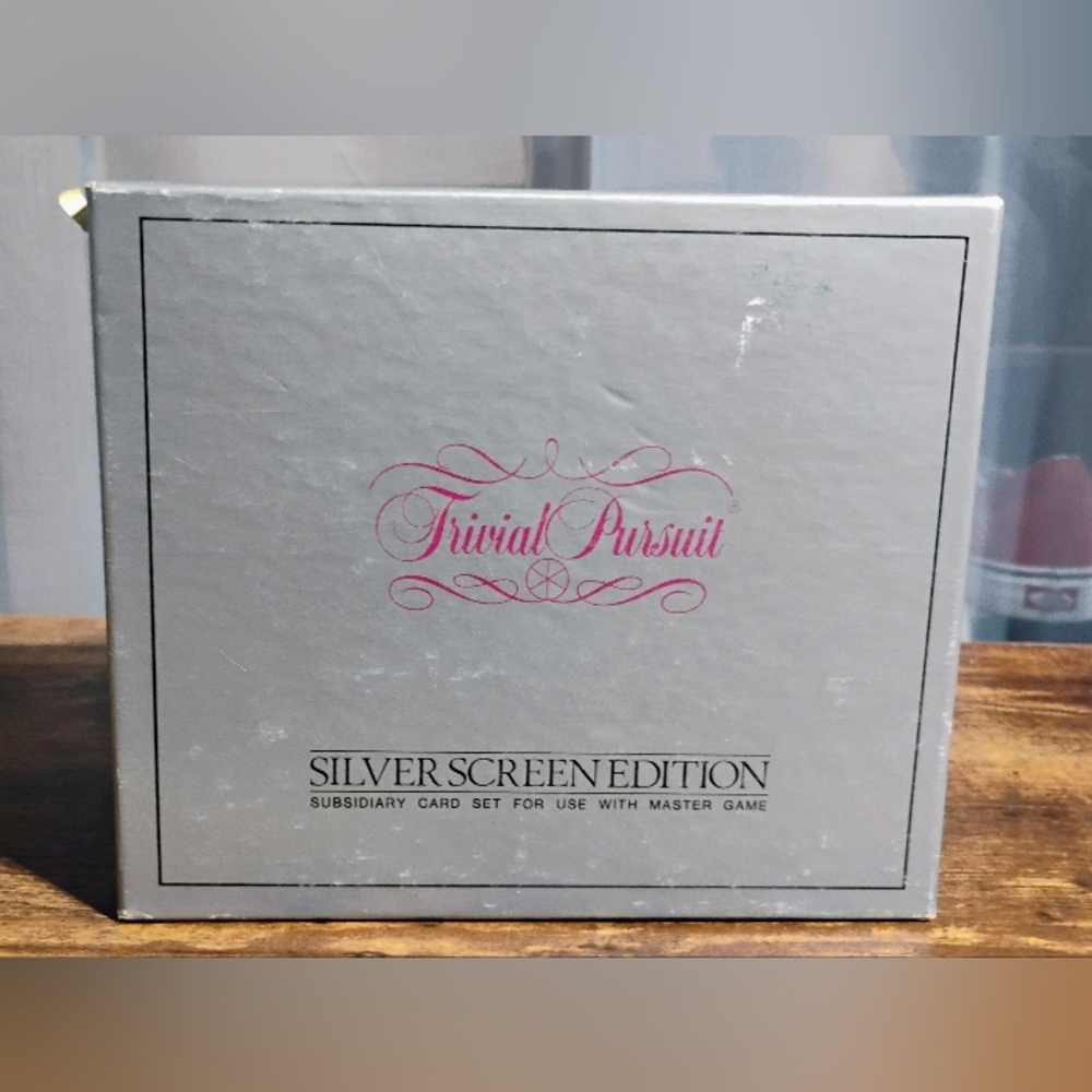Trivial Pursuit Silver Screen Edition Card Game